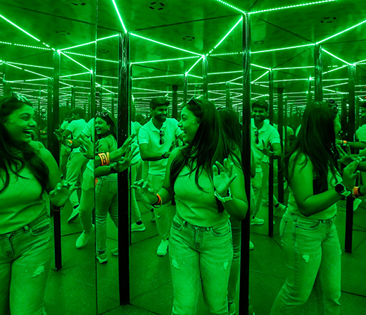 Enjoy Mirror Maze at Della Adventure