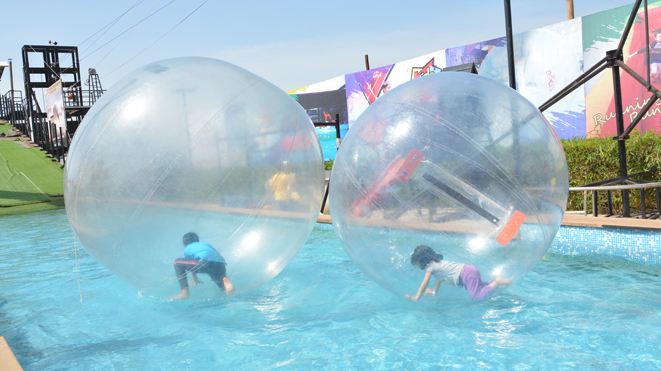 Enjoy unforgettable sport Water Zorb at Della