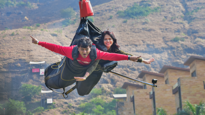 Perform India's Only Swoop Swing Sport at Della Adventure