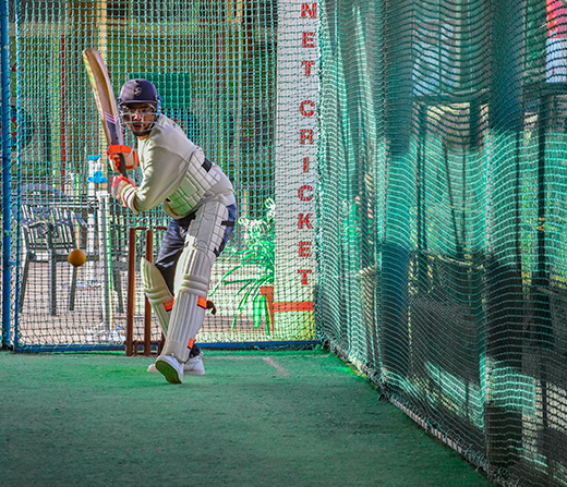 Play Hard Ball Net Cricket at Della Adventue Park