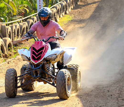 Play ATV 700CC Yamaha Raptor at Della Adventure