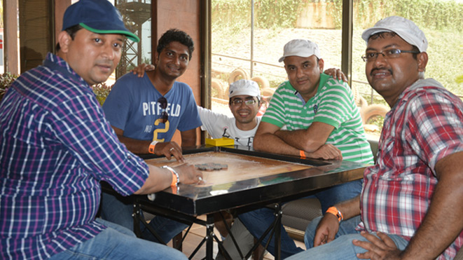 Play Carrom at Della Adventure Park